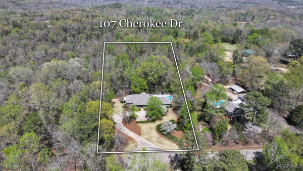 107 Cherokee Drive