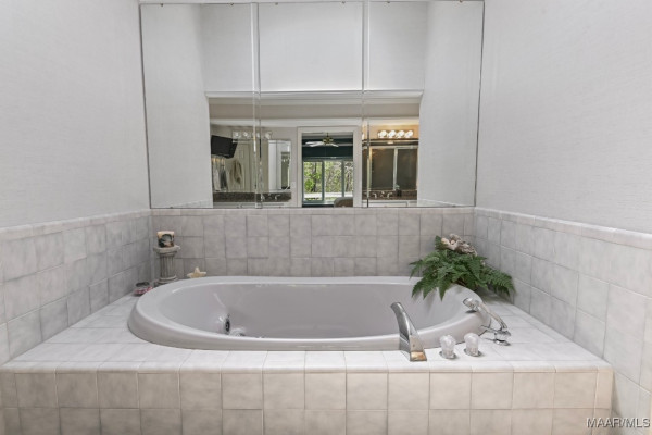 107 Cherokee Drive