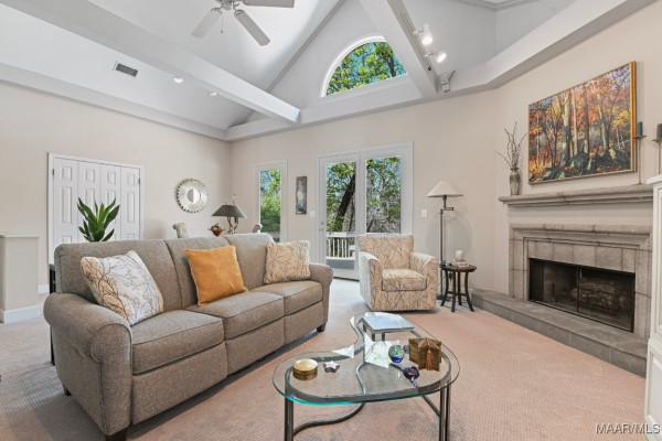 107 Cherokee Drive