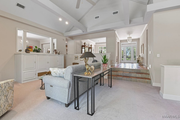 107 Cherokee Drive
