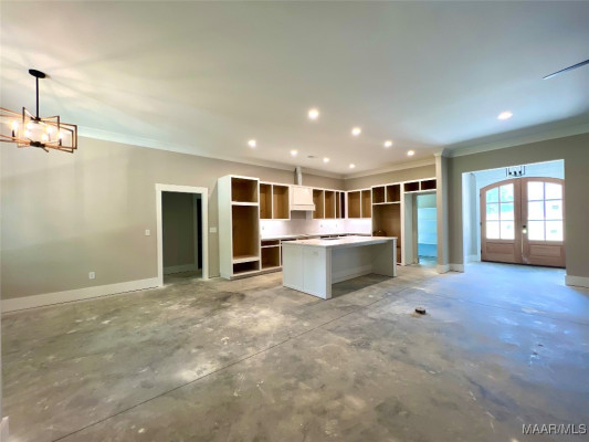 1150 Southern Hills Drive