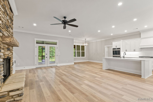 1150 Southern Hills Drive