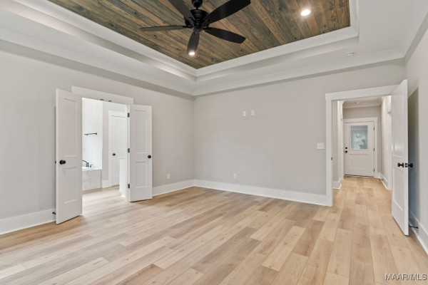 1150 Southern Hills Drive