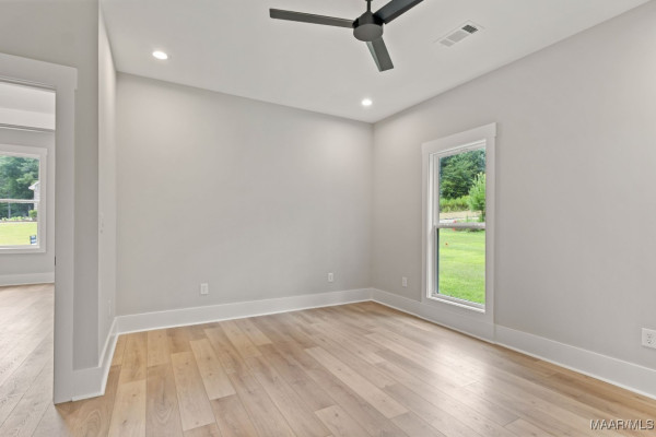 1150 Southern Hills Drive