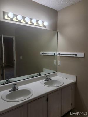 7505 Muirfield Loop