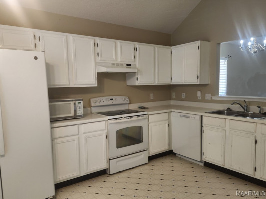 7505 Muirfield Loop