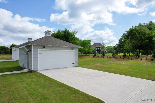 36 Blackberry Boulevard