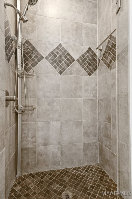 7325 Old Forest Road