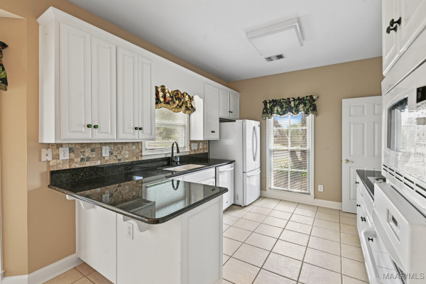 7325 Old Forest Road