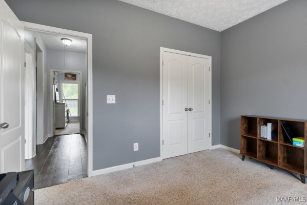 1712 Honeysuckle Ridge Drive