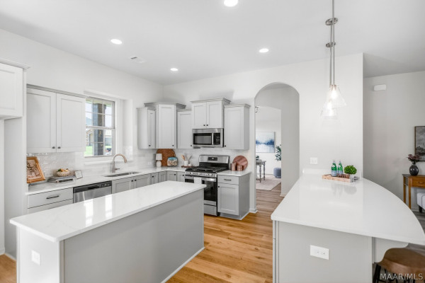 9596 Dakota Drive