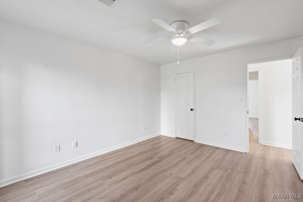 4344 Hillside Oaks .