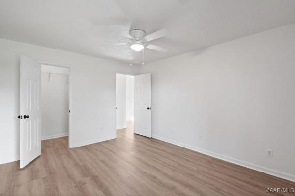 4344 Hillside Oaks .