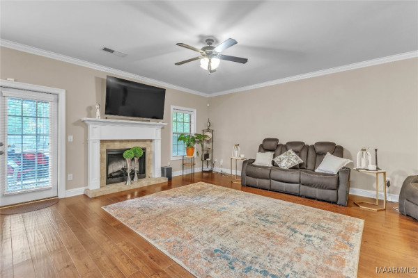 126 N Dogwood Terrace