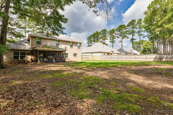 126 N Dogwood Terrace