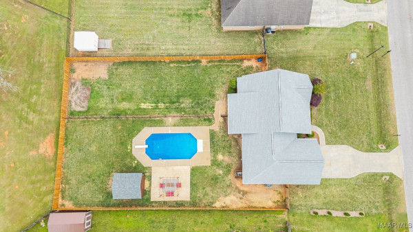 64 Curlee Way
