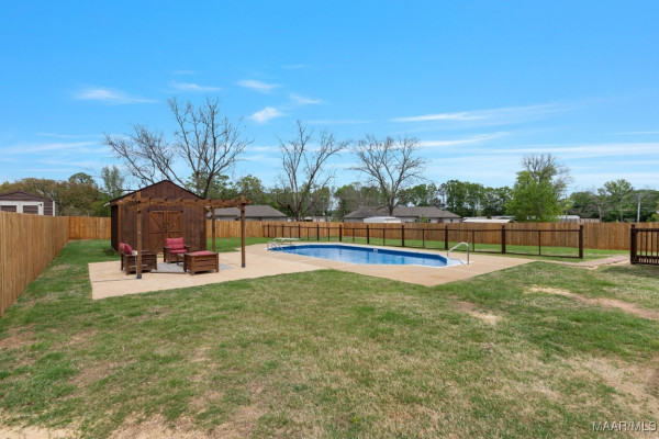 64 Curlee Way