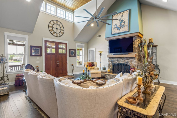 2358 Neros rock Road