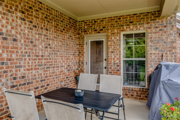 9319 TURNBERRY PARK Drive