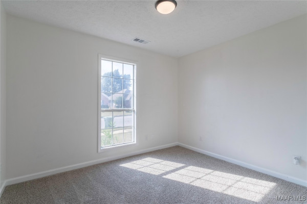 516 Moorfield Lane