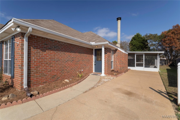 516 Moorfield Lane