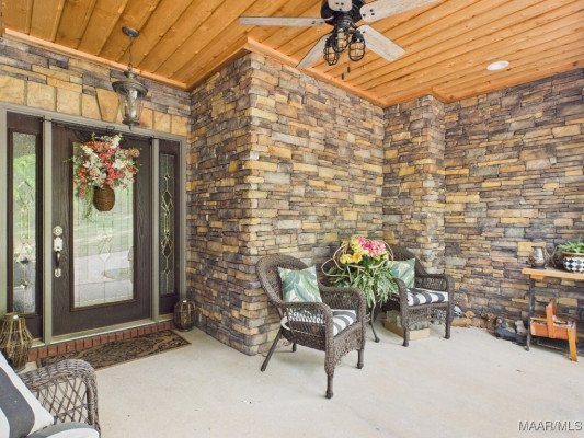 989 Shoal Creek Drive