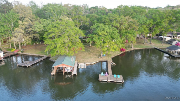 989 Shoal Creek Drive
