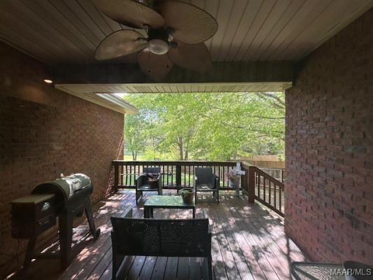 1518 WHITE CLOUD Drive