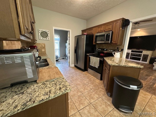 1518 WHITE CLOUD Drive