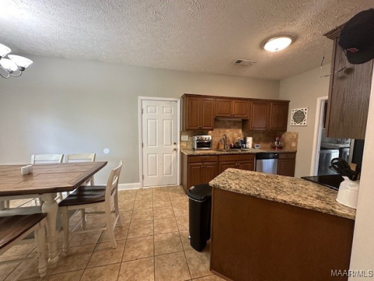 1518 WHITE CLOUD Drive