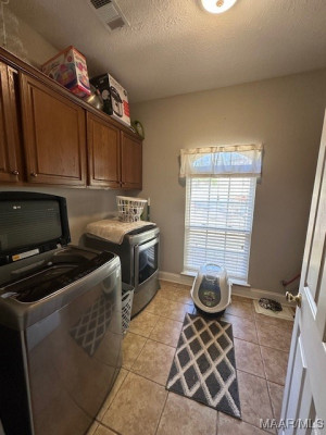 1518 WHITE CLOUD Drive