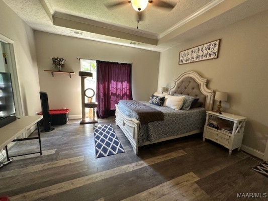 1518 WHITE CLOUD Drive
