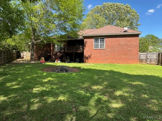 1518 WHITE CLOUD Drive