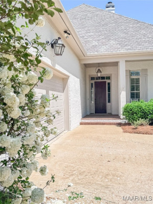 3420 OAK GROVE Circle