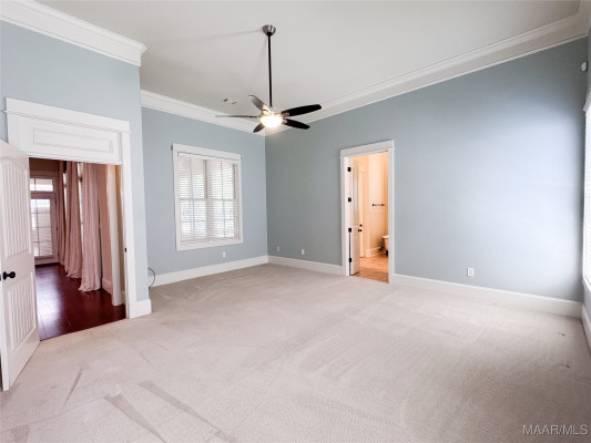 3420 OAK GROVE Circle