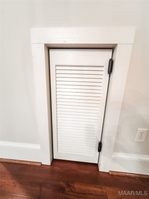 3420 OAK GROVE Circle