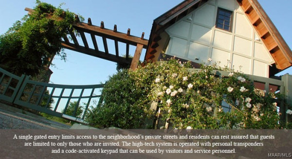 3420 OAK GROVE Circle