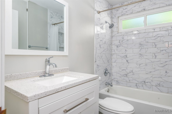 1104 Beechdale Road