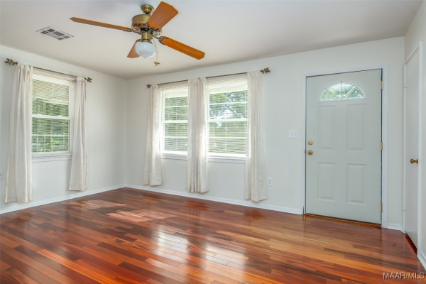1104 Beechdale Road