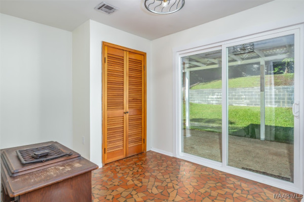 1104 Beechdale Road