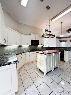 185 Magnolia Place Drive