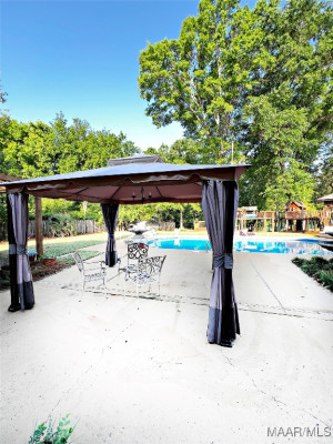 185 Magnolia Place Drive