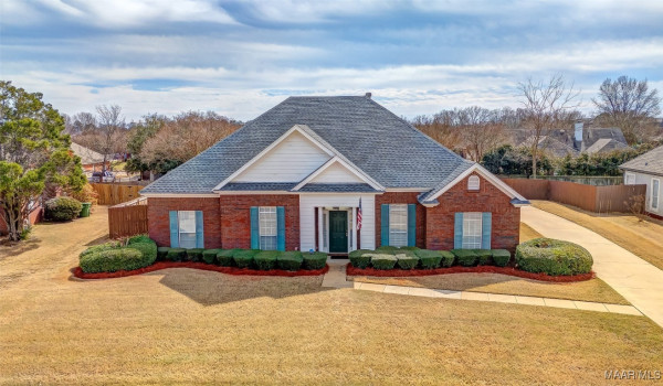 1949 PARKVIEW Drive