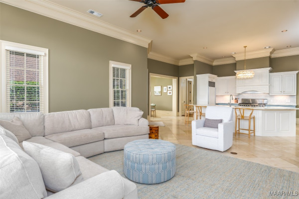 8573 W Hampton Court