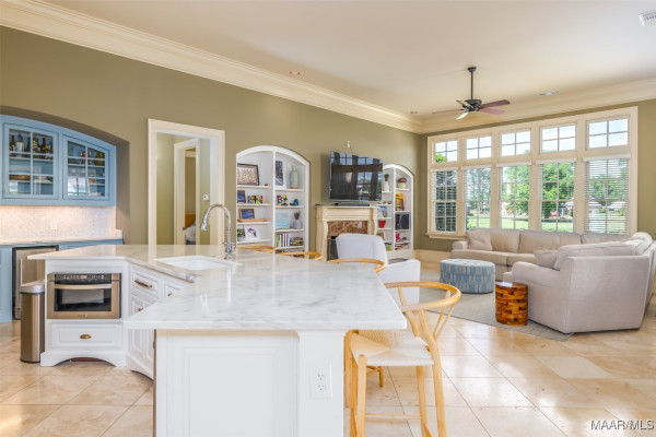 8573 W Hampton Court