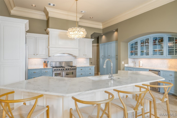 8573 W Hampton Court