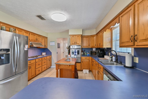 347 BELLVIEW Drive