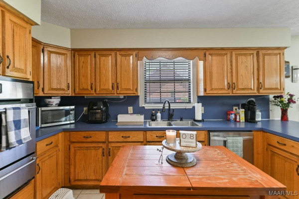 347 BELLVIEW Drive