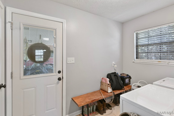 347 BELLVIEW Drive