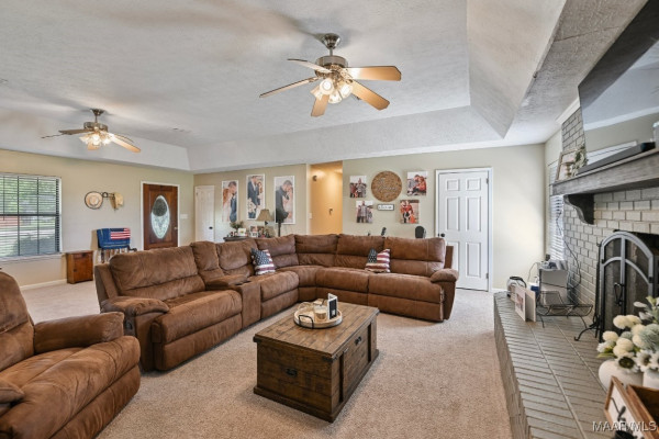 347 BELLVIEW Drive